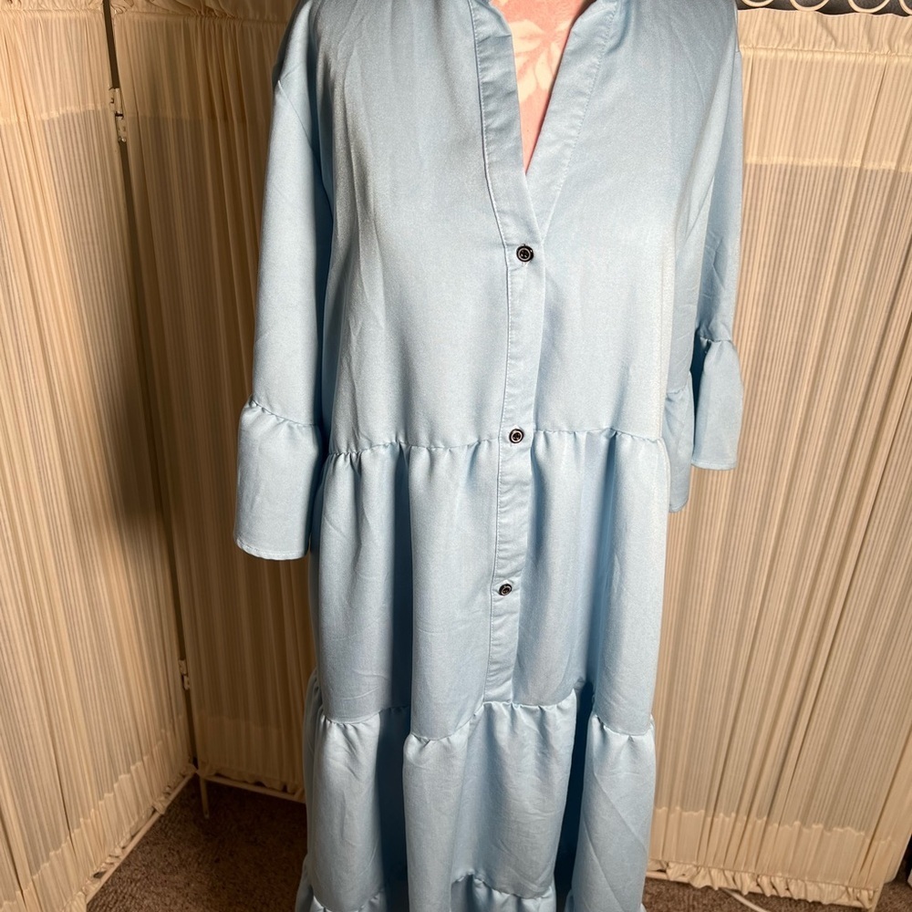 Women’s Tiered Dress New With Tags Light Blue size XXL